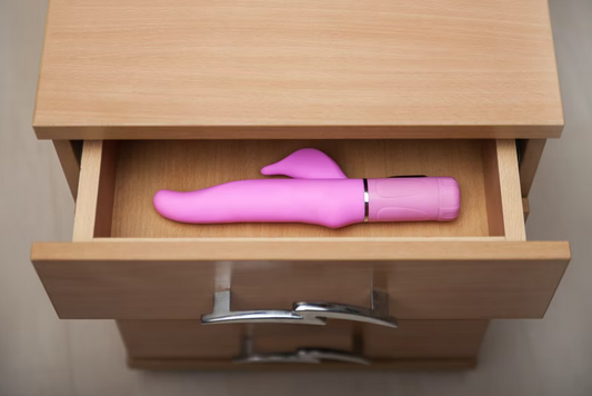 How to hide your dildo?